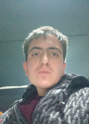 emir, 19, Turkey, Ankara