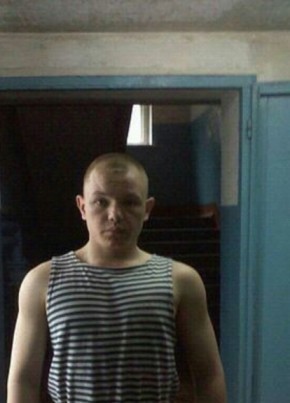 Николай, 33, Россия, Колывань