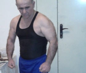 Igor romanov, 64, Baku