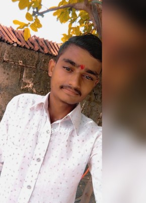 Bhavesh makvana, 18, India, Jāmnagar