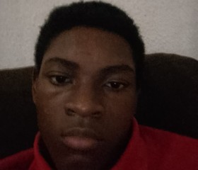 Gaël, 21, Les Abymes