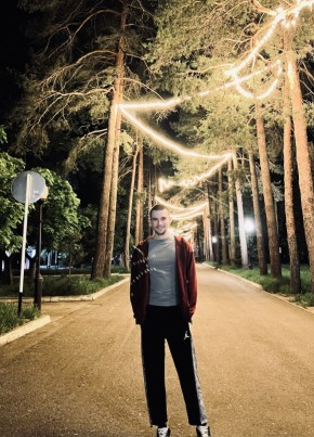 Владимир из Краснодара 19 лет