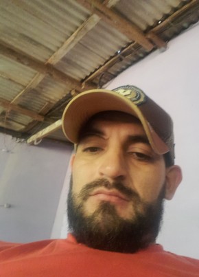 Aldo Andres Domi, 28, República del Paraguay, Ciudad del Este