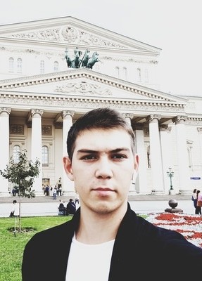 Даниил, 26, Россия, Струги-Красные