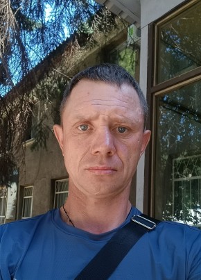 Дима из Донецка 44 года