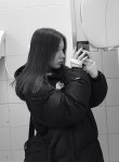 Kristina, 18  , Yekaterinburg