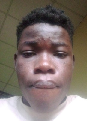 frank из Lagos 24 года