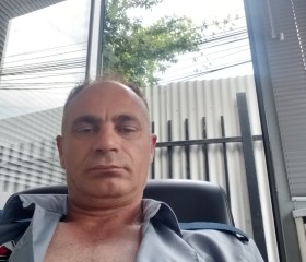 Arsim, 44 года, Mitrovicë