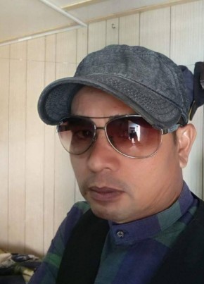 Rcok из Janakpur 25 лет