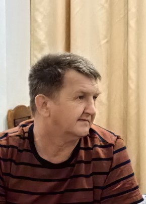 Максим из Казани 51 год