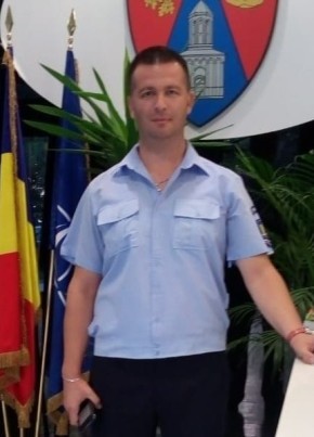 Geo, 22, Romania, București