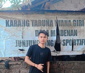 Bobi Artawan, 25, Singaraja