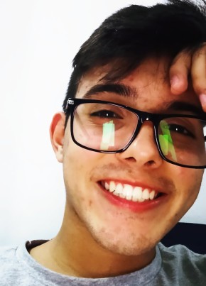 Thomas, 23, República Federativa do Brasil, São Paulo capital