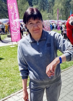 Оля из Барнаула 47 лет