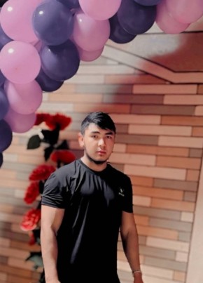 Bekkhan, 18, Russia, Khabarovsk