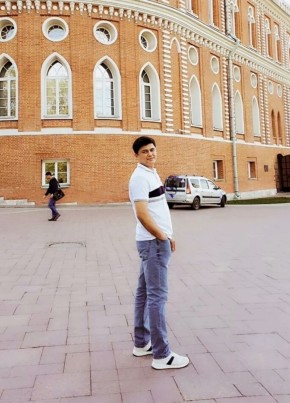 Усманов, 37, Россия, Москва