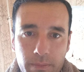 Davronbek, 37, Saransk
