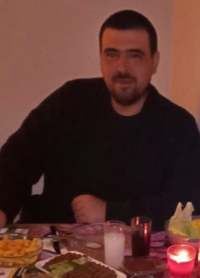 Sercan Toros, 33, Türkiye Cumhuriyeti, Antalya
