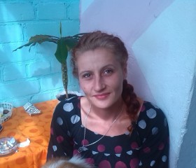 лидия, 41 год, Берасьце