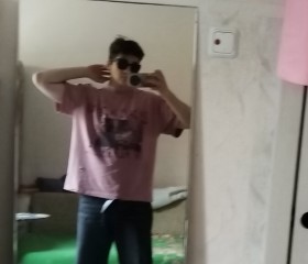 Vlad, 19, Tomsk