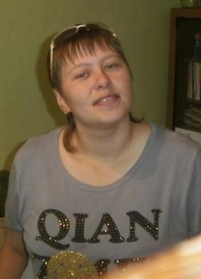 Анна, 38, Россия, Артёмовский