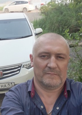 Роман, 48, Россия, Хабаровск