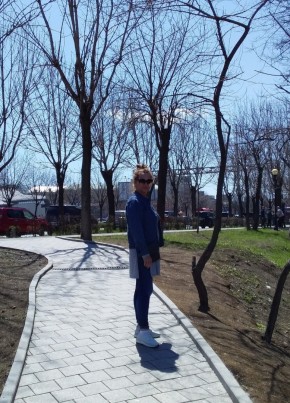 Лариса, 56, Россия, Владивосток