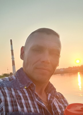 Кирилл из Лысьвы 43 года
