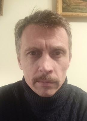 Дмитрий из Москвы 52 года