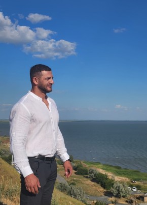 Дмитрий из Сочи 40 лет