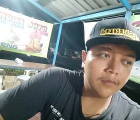 Za, 31, Jatiwangi