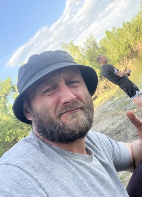 Вячеслав из Омска 41 год