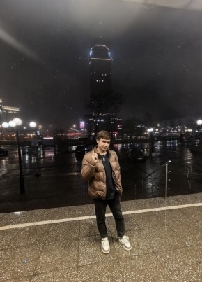 Раман из Ивантеевка (Московской обл.) 24 года