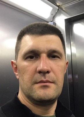 Владимир, 41, Россия, Санкт-Петербург