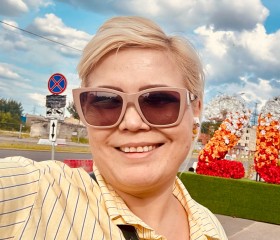 Elli, 41, Saint Petersburg