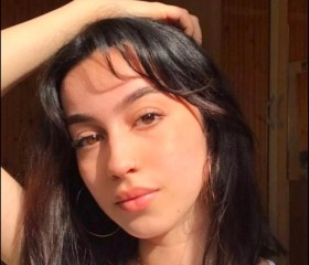 Elif, 27, Sultangazi