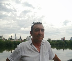 Валерий, 62 года, Bălți