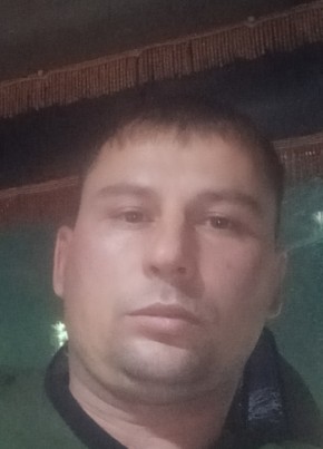 Иван, 36, Россия, Усть-Кут