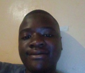 Liron, 18, Choma