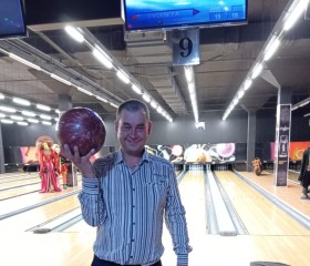 Konstantin, 41, Yekaterinburg