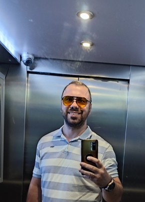 Юрий