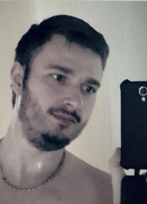 Максим, 36, Россия, Балаково