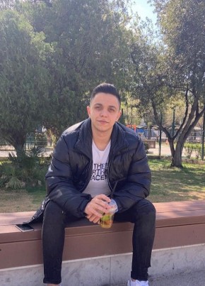 Serkan, 23, Türkiye Cumhuriyeti, İzmir