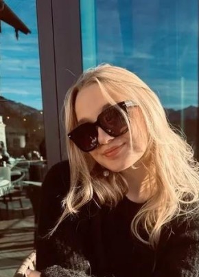 Дина из Dresden 33 года