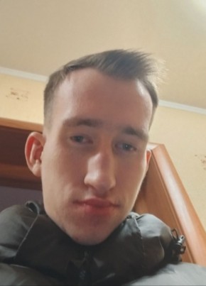 Максим из Выборга 23 года