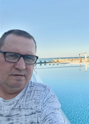 Алексей из Бахчисарая 51 год