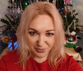 Larisa, 49, Saint Petersburg