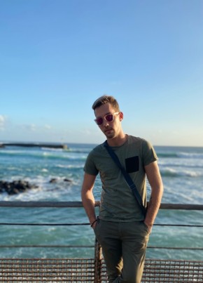 alex, 24, La Réunion, Saint-Denis