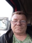Yuriy, 60, Moscow