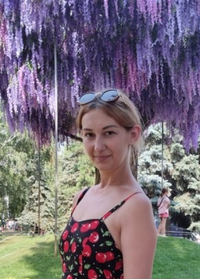 Юлия, 31, Россия, Омск